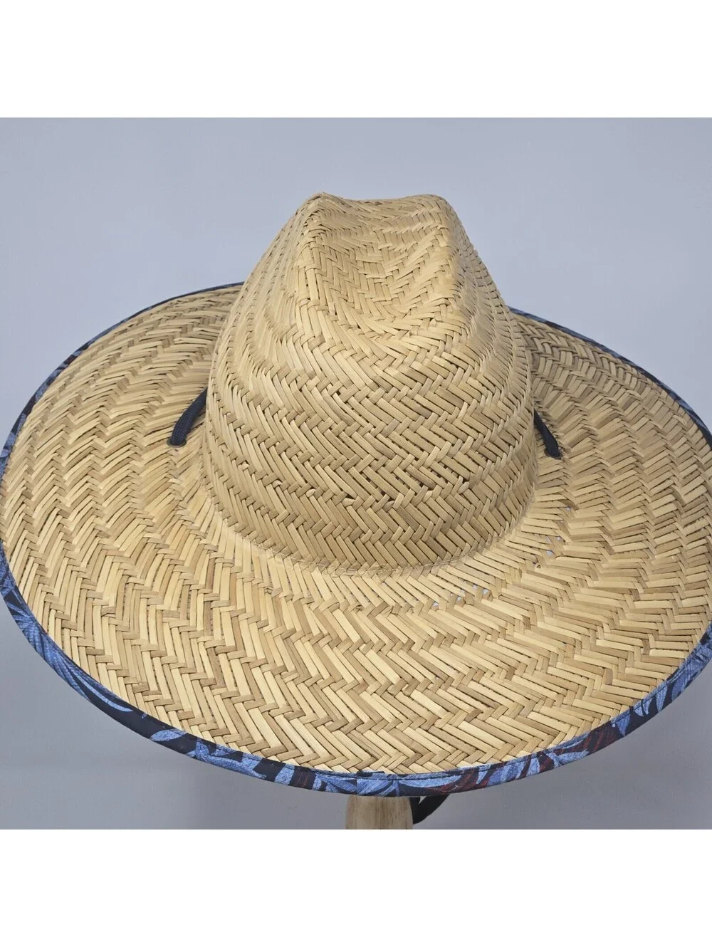 TravisMathew Straw Lifeguard Sun Hat Wide Brim Chin Strap Blue Trim New One Size